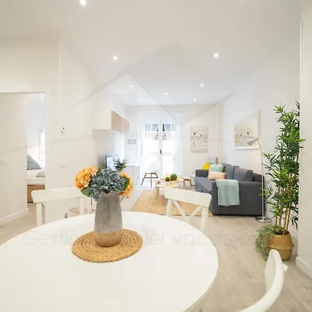 Nin Centrico Y Acogedor Apartamento En * Gijón